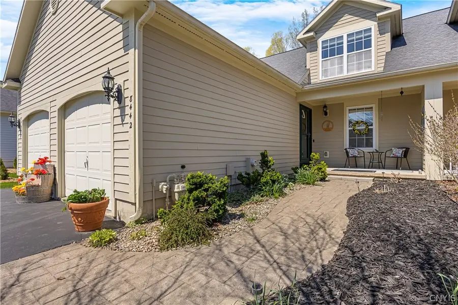8442 Marco Lane, Baldwinsville, NY 13027 - #2