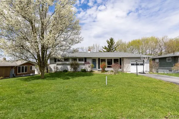 339 Northfield Way, Camillus, NY 13031