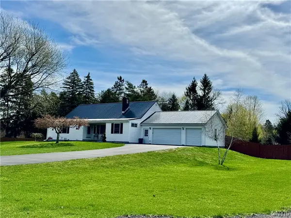 87 Clinton Street, New York Mills, NY 13417