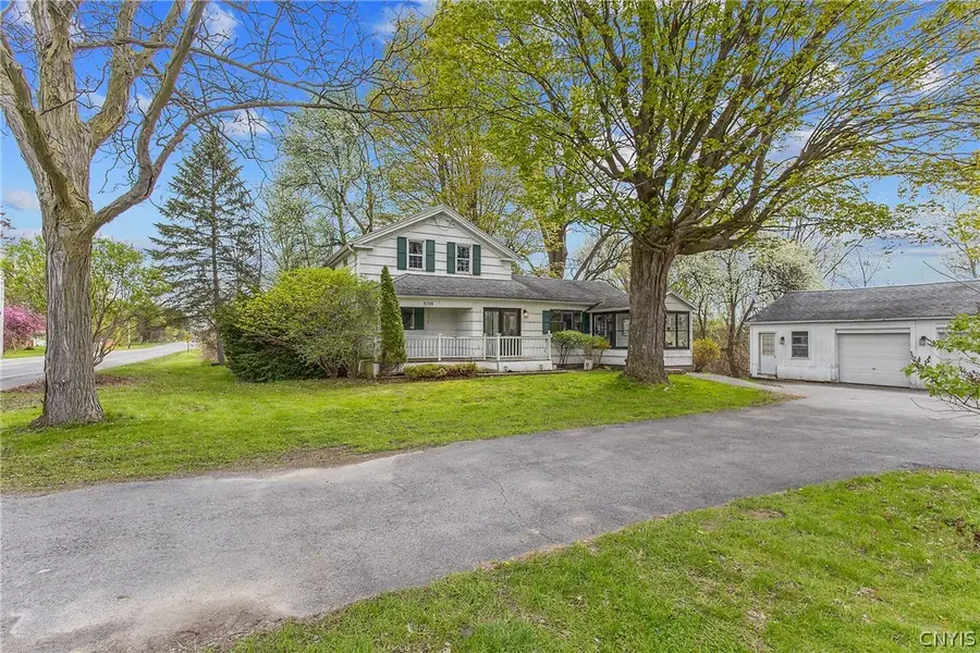 8198 Soule Road, Liverpool, NY 13090 - #2