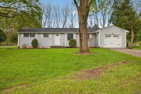 213 Dawley Road, Fayetteville, NY 13066
