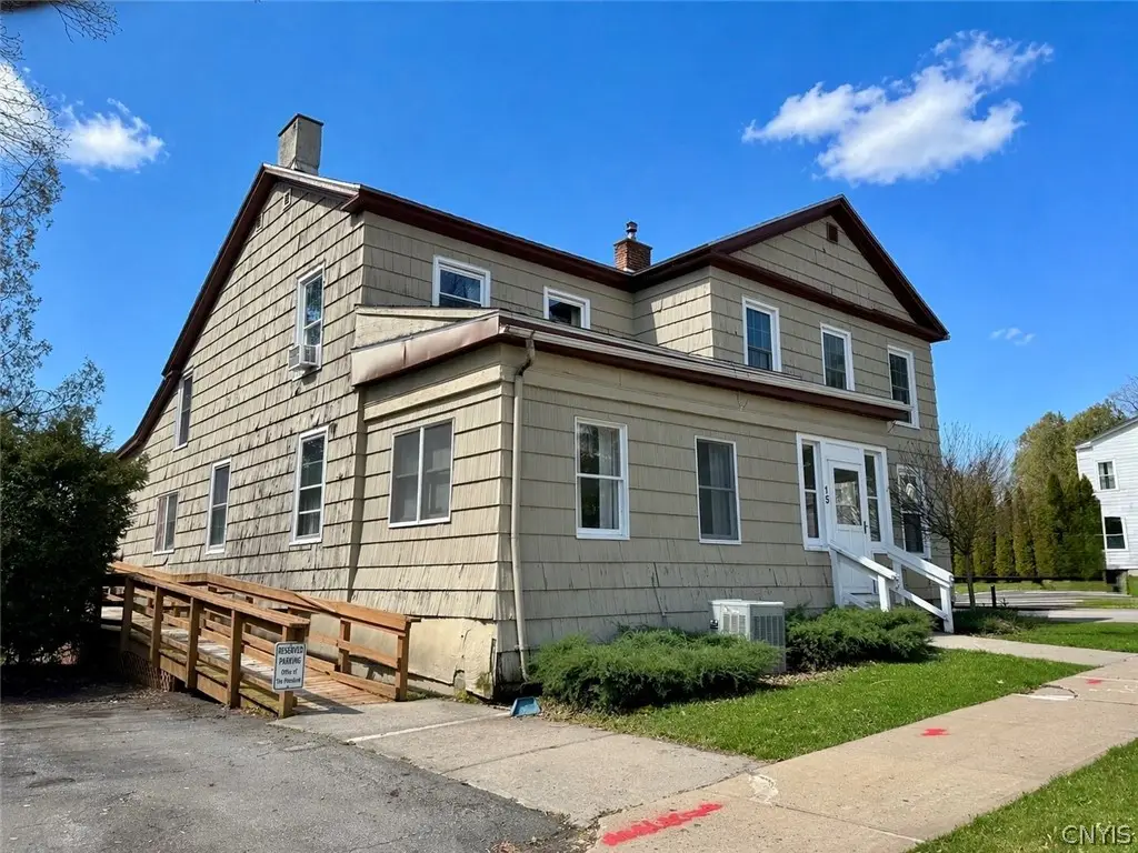 15 Sullivan Street, Cazenovia, NY 13035 - #1