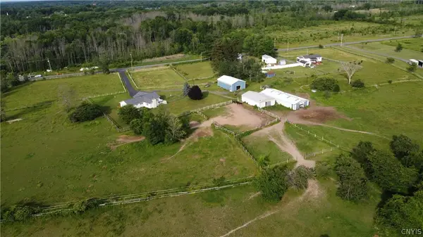 10275 Caughdenoy Road, Brewerton, NY 13029