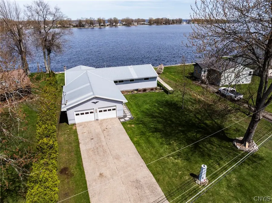 9092 Beach Road, Brewerton, NY 13029 - #2