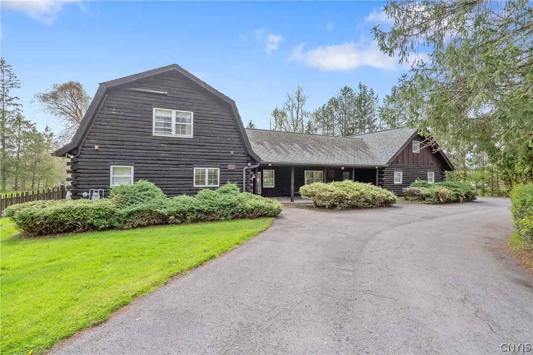 3700 Hayes Road, Baldwinsville, NY 13027 - #1