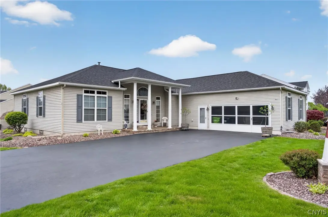 132 Lorian Drive, Syracuse, NY 13212 - #1