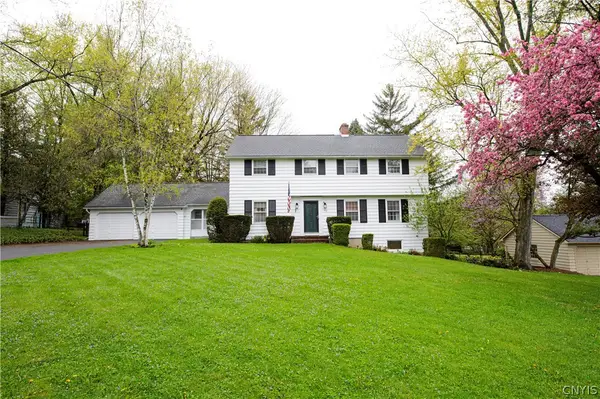 512 Maple Drive, Fayetteville, NY 13066