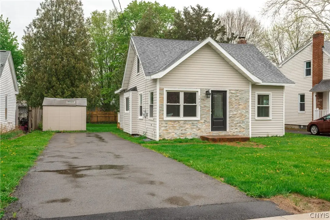 1925 Valley Drive, Syracuse, NY 13207 - #1