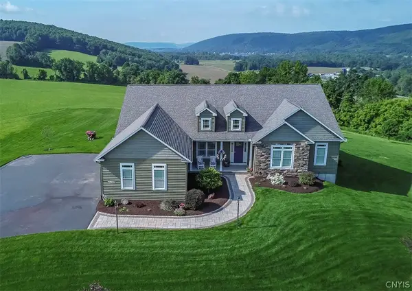 1670 Nys Rt 80 W Road, New Woodstock, NY 13122