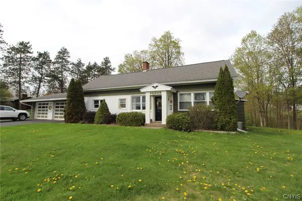 176 County Route 4, Central Square, NY 13036