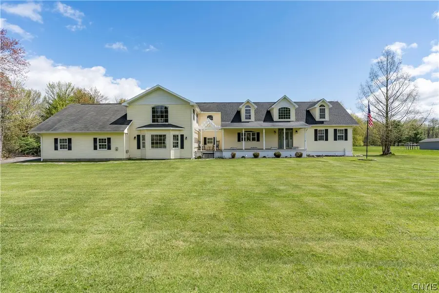 8958 Main Street N, Canastota, NY 13032 - #2