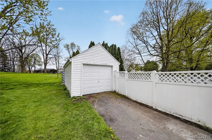 22 Vanduyne Avenue, Auburn, NY 13021 - #2