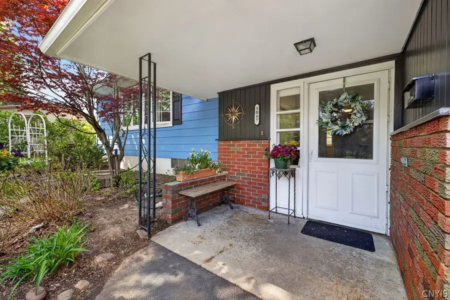 5087 Jennifer Drive, Syracuse, NY 13212 - #2