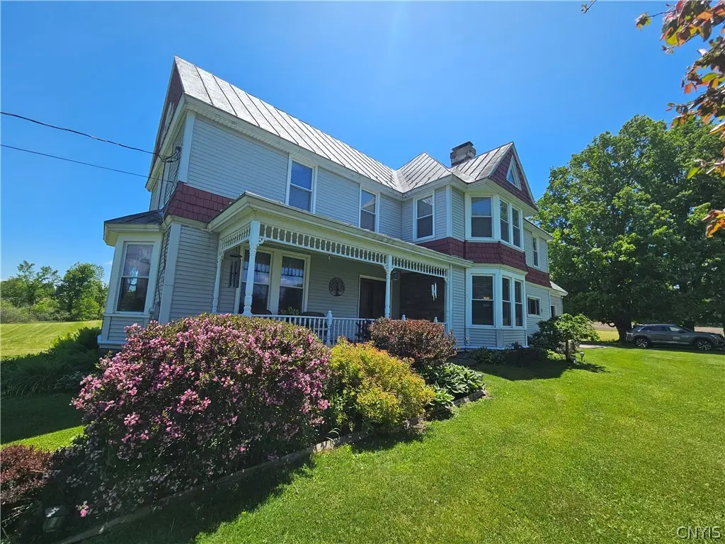 10094 Powell Rd, Holland Patent, NY 13354 - #1