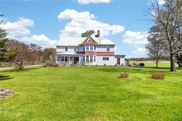 10094 Powell Rd, Holland Patent, NY 13354