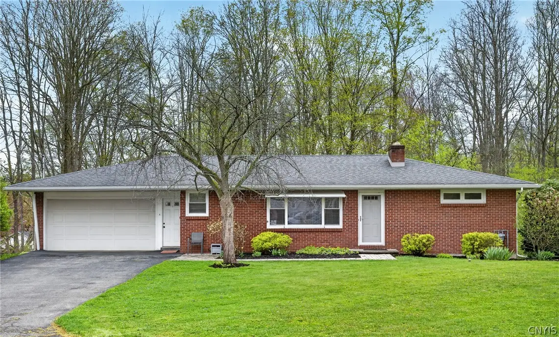 103 Evans Dr, Syracuse, NY 13209 - #1