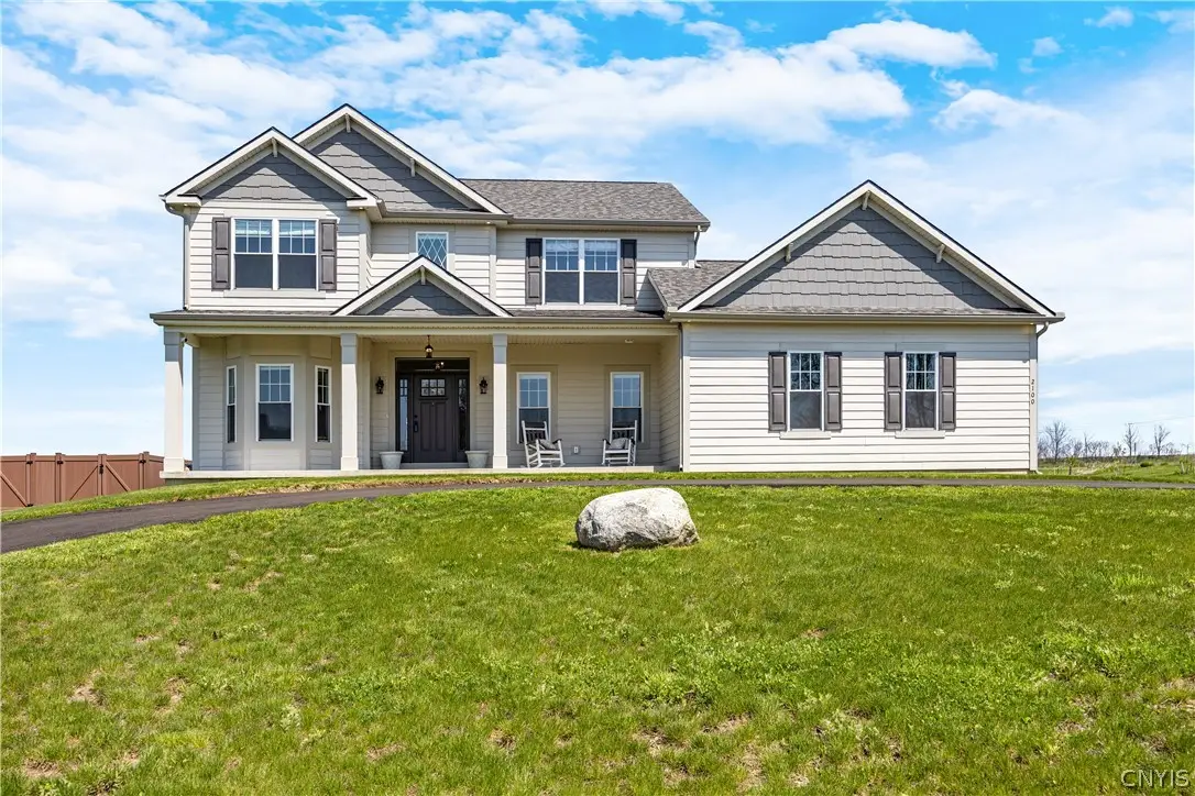 2100 Harkins Lane, Baldwinsville, NY 13027 - #1