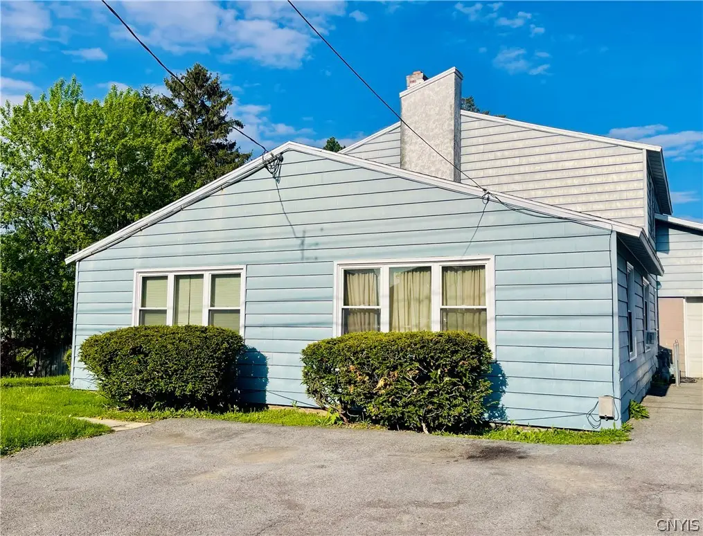 212 Schaffer Avenue, Syracuse, NY 13206 - #1