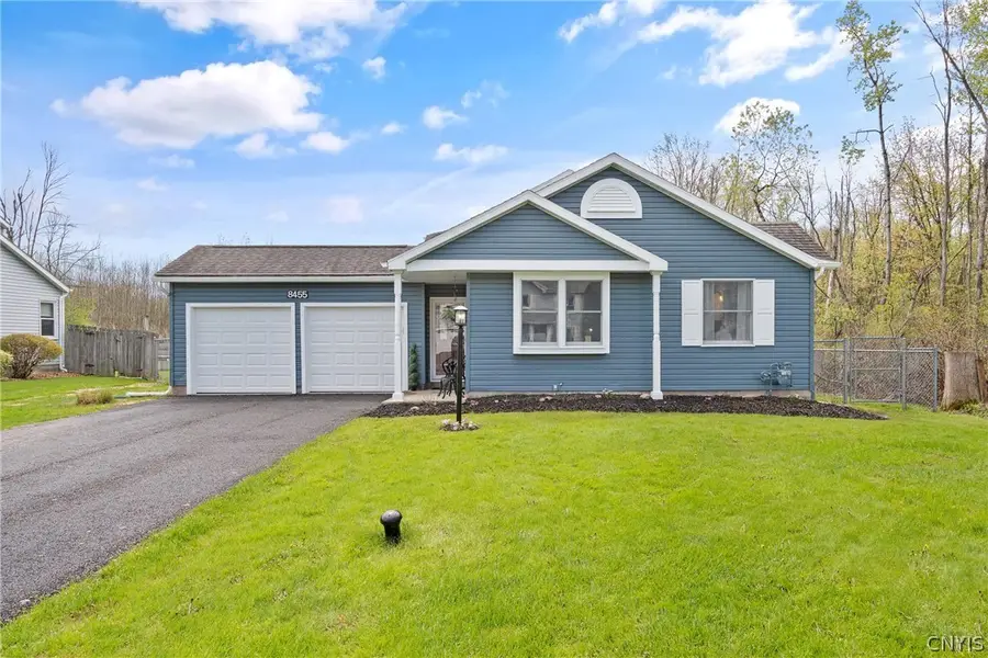 8455 Rollercoaster Drive, Cicero, NY 13039 - #2