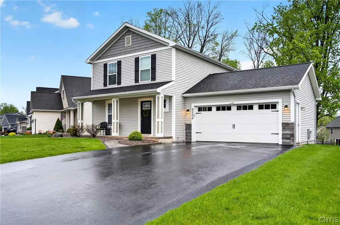 8200 Venetian Drive, Baldwinsville, NY 13027 - #1