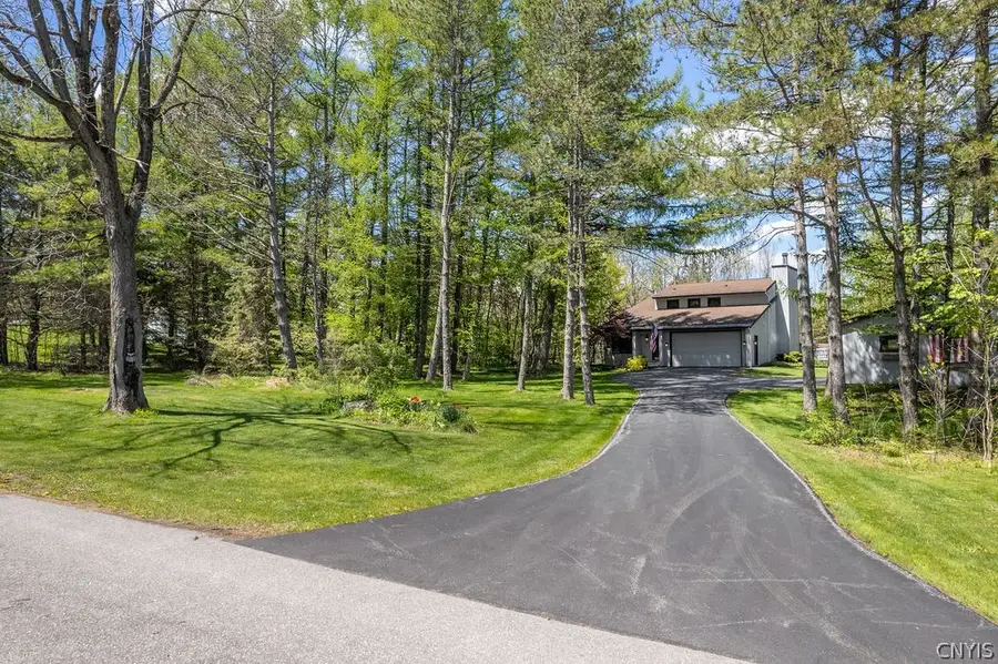 1843 Runnymede Drive, Cazenovia, NY 13035 - #3