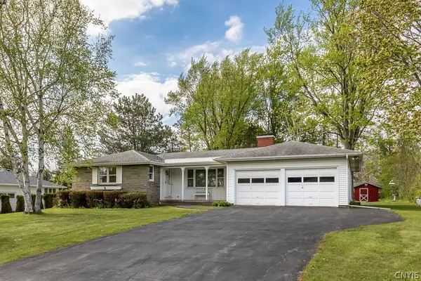 6521 Kermit Lane, East Syracuse, NY 13057