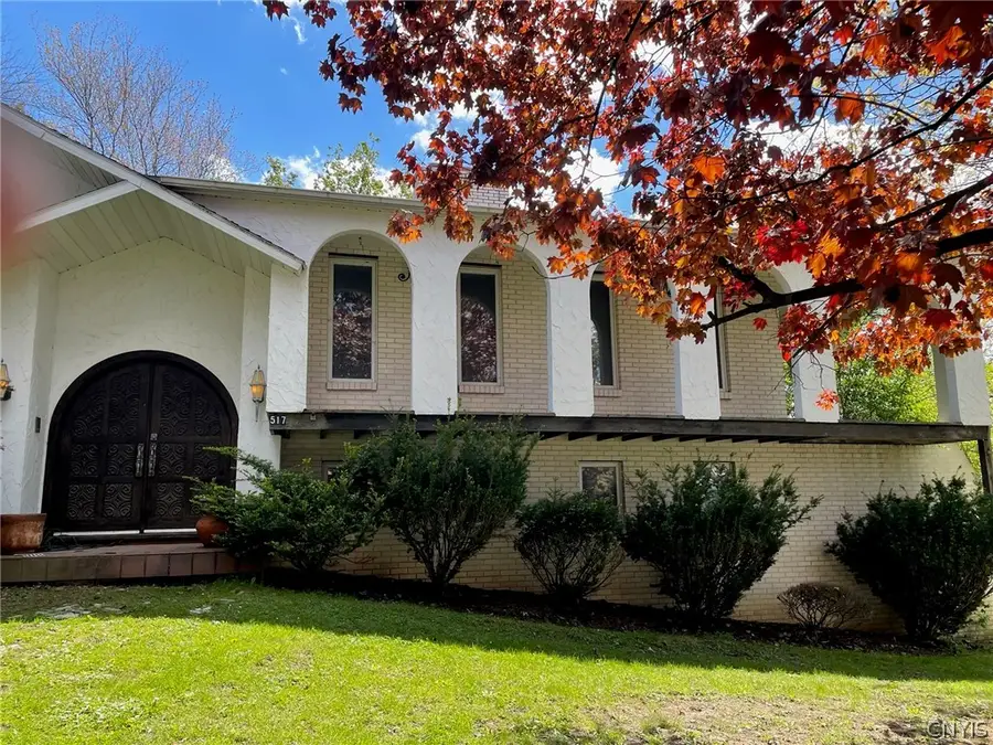 517 Hatherleigh Drive, Syracuse, NY 13209 - #2