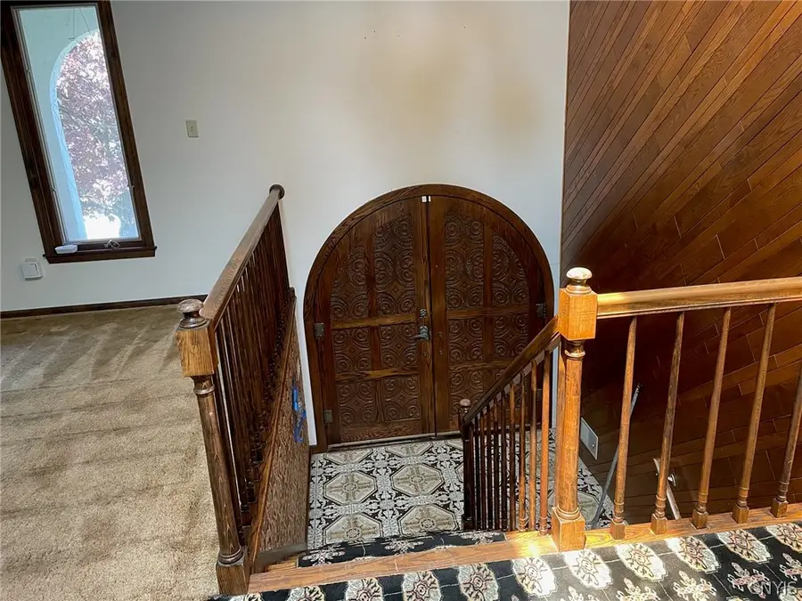 517 Hatherleigh Drive, Syracuse, NY 13209 - #3