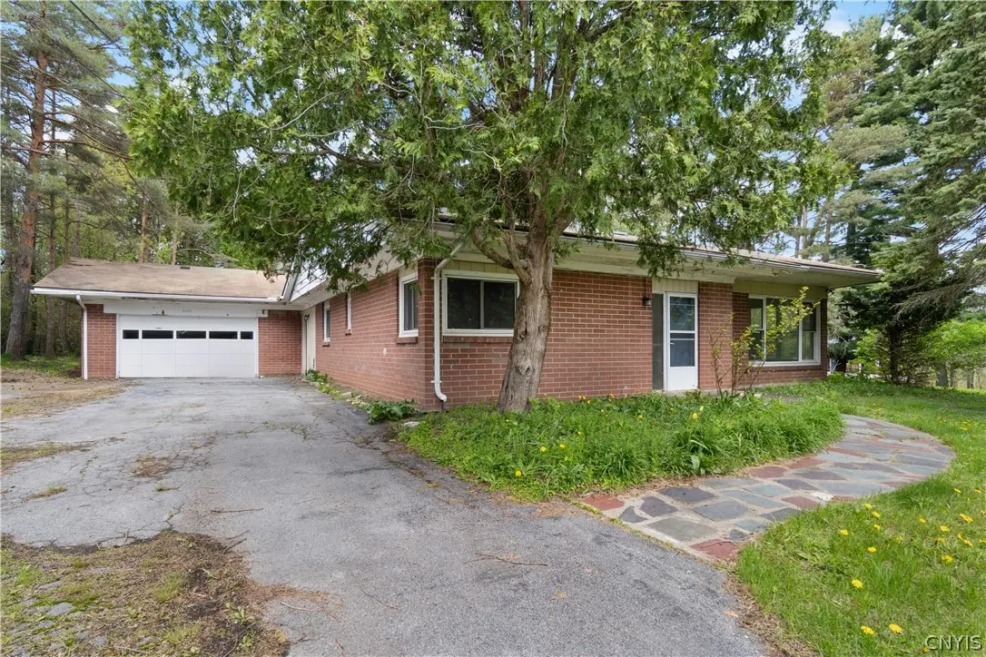 4155 Makyes Road, Syracuse, NY 13215 - #1
