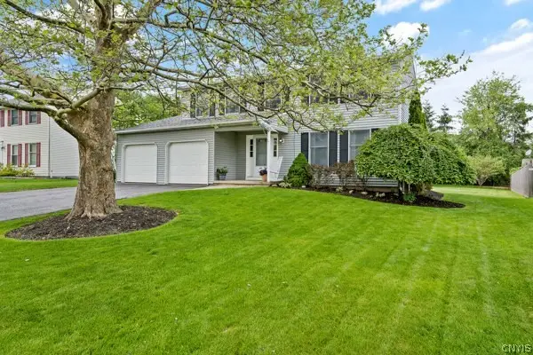 7203 Kendall Drive E, East Syracuse, NY 13057 - #2