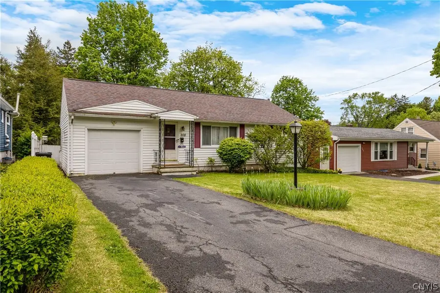 208 Harding Place, Syracuse, NY 13205 - #2