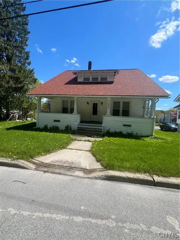 256 Main Street, Oriskany Falls, NY 13425