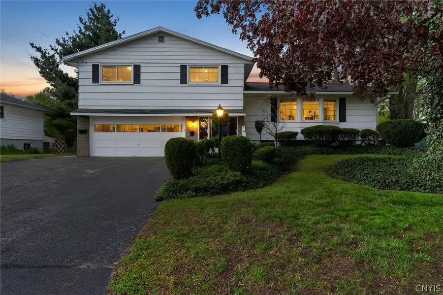 210 Colony Park Drive, Liverpool, NY 13088 - #2