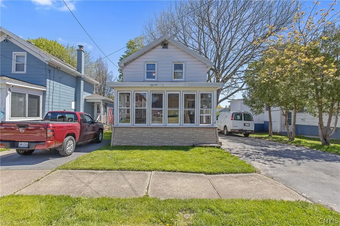 37 E 5th Street, Oswego, NY 13126 - #1