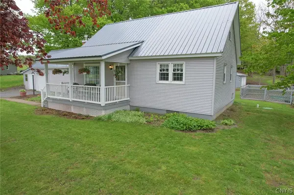 4588 County Route 22, Lacona, NY 13083