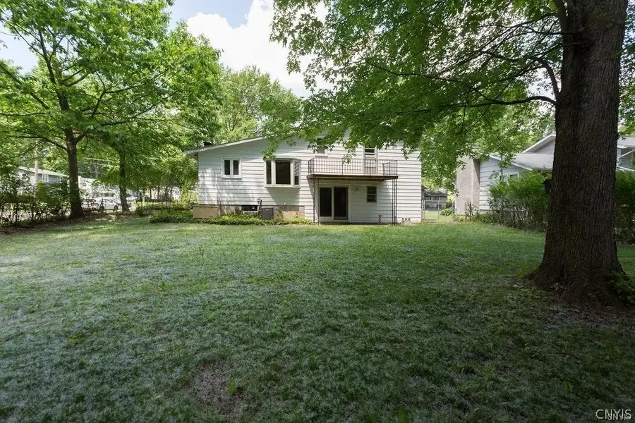 321 Wells Avenue W, Syracuse, NY 13212 - #2