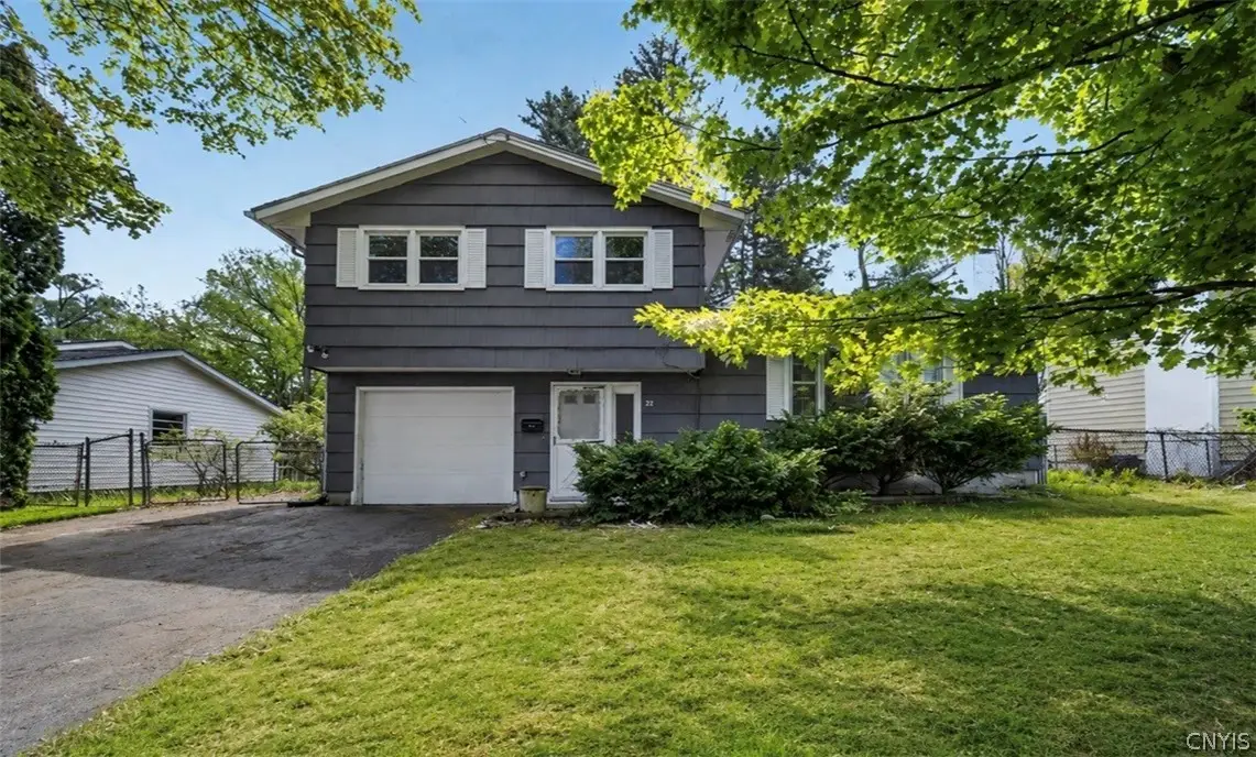 22 Apricot Ln, Liverpool, NY 13090 - #1