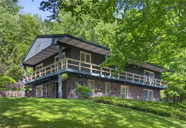 60 Furniss Station Road, Oswego, NY 13126