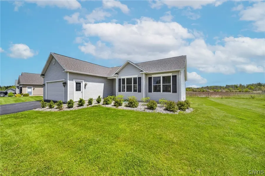 2070 Whisper Ridge Drive, Chittenango, NY 13037 - #2
