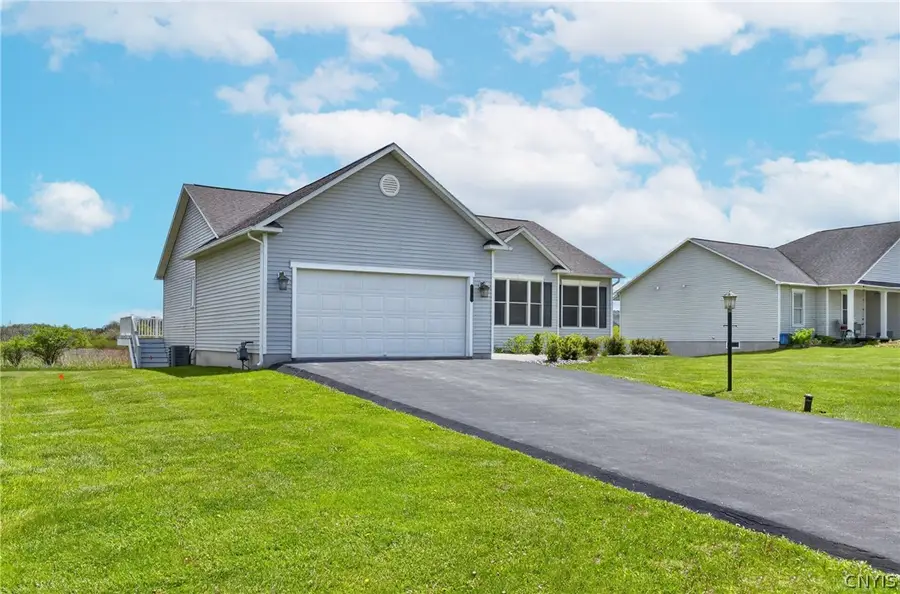 2070 Whisper Ridge Drive, Chittenango, NY 13037 - #3