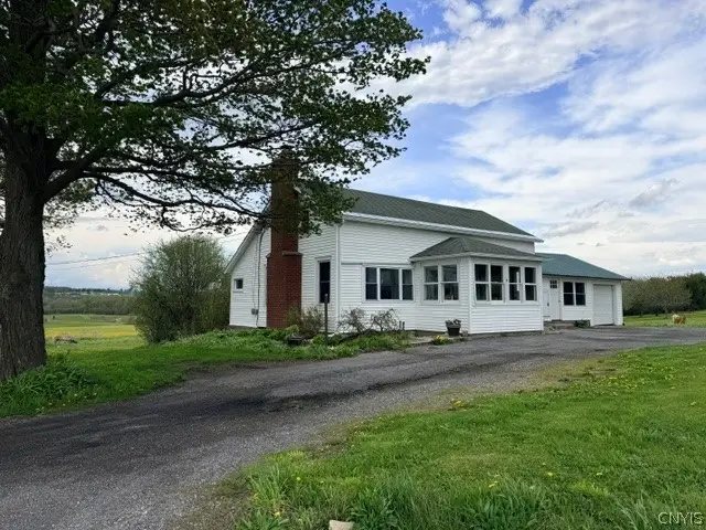 4634 Roberts Road, Cazenovia, NY 13035 - #1