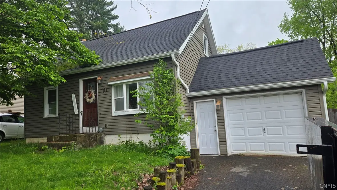 10 Tibbitts Road, New Hartford, NY 13413 - #1