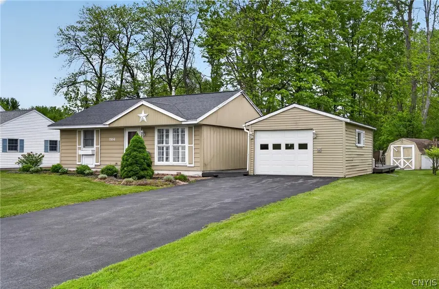 7856 Orion Path, Liverpool, NY 13090 - #2