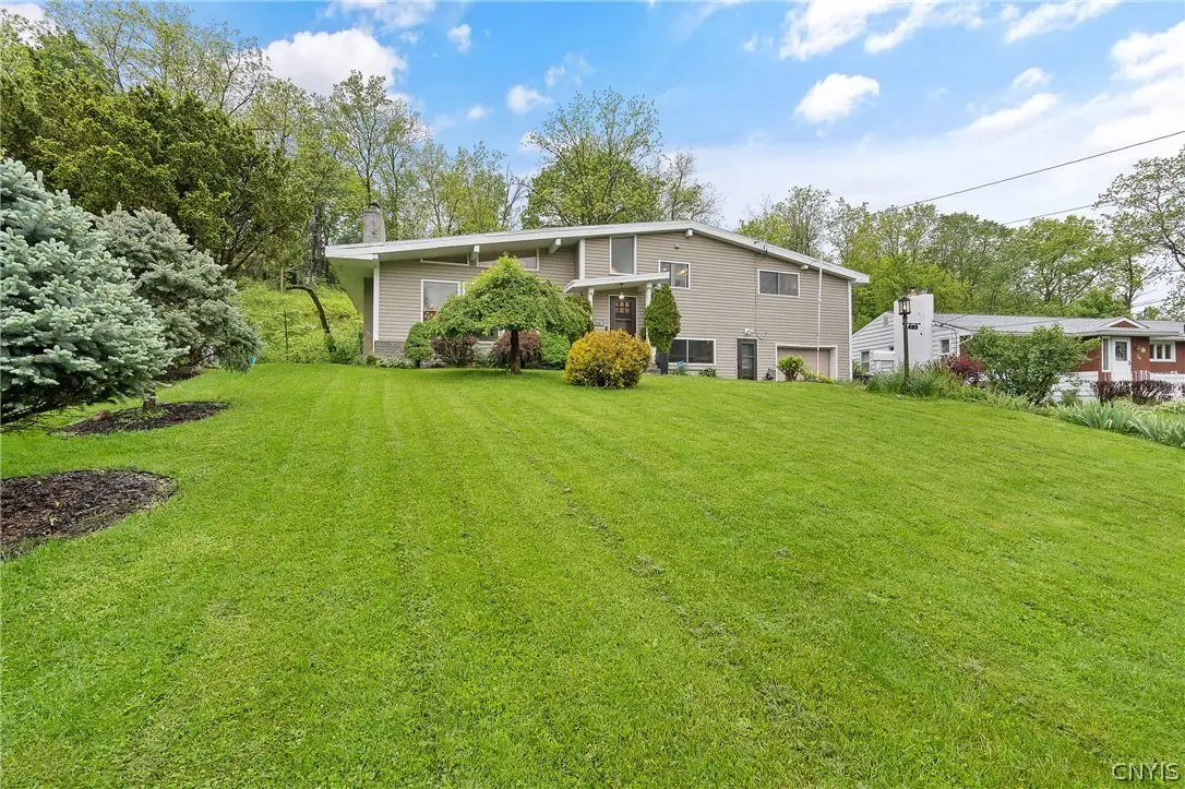 246 Waldorf Parkway, Syracuse, NY 13224 - #1