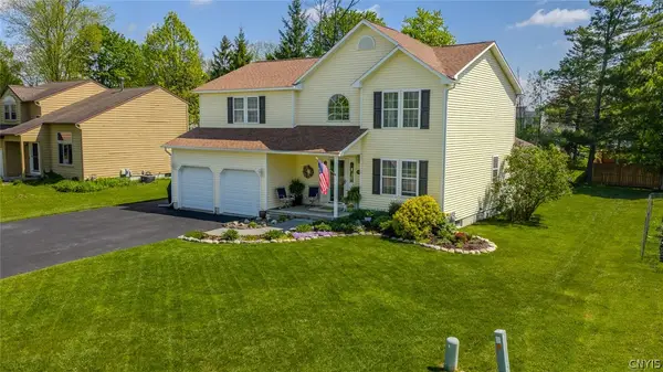 8624 Disraeli Path, Cicero, NY 13039