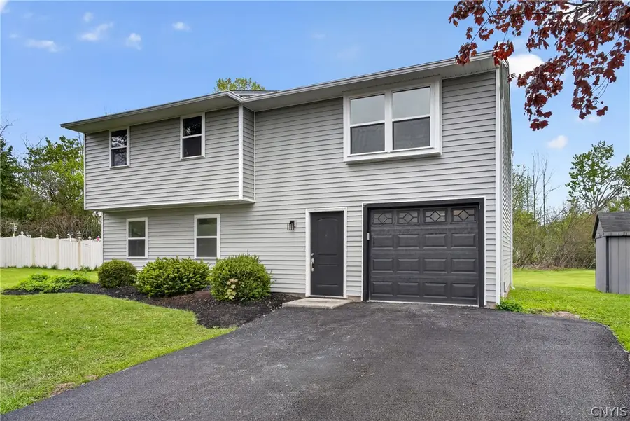 3728 Pendulum, Baldwinsville, NY 13027 - #2