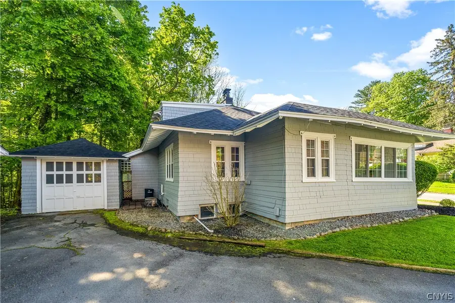 27 Beverly Place, Utica, NY 13501 - #3