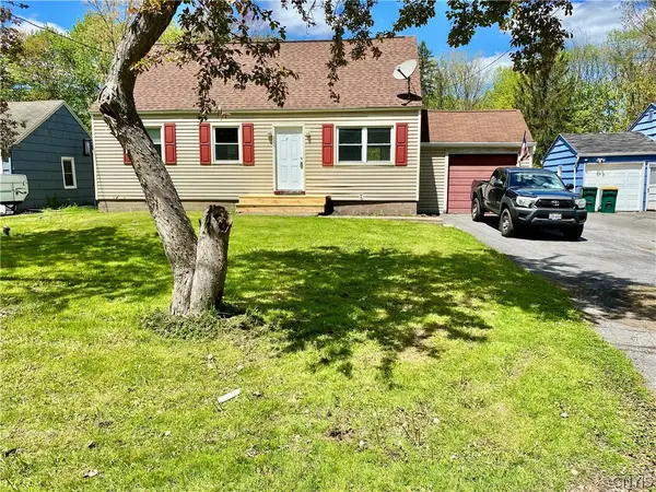 220 Roxann Avenue, Syracuse, NY 13212
