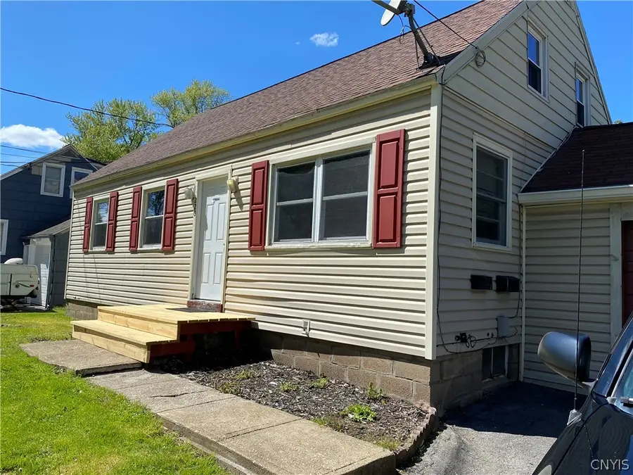 220 Roxann Avenue, Syracuse, NY 13212 - #2