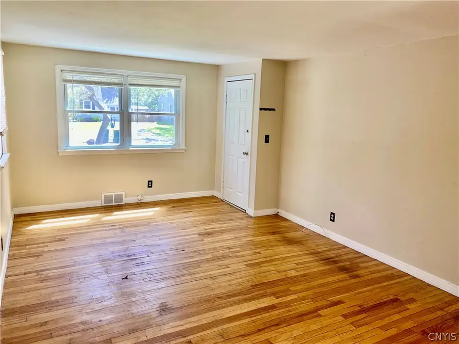 220 Roxann Avenue, Syracuse, NY 13212 - #3